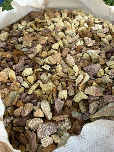 Златолит персиковый декоративная каменная крошка купить в Тюмени