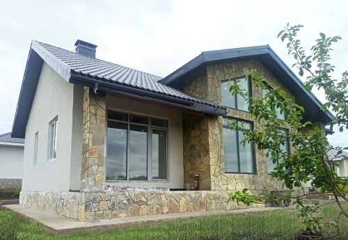 Плитняк златолит Уральский  для фасада купить в Тюмени