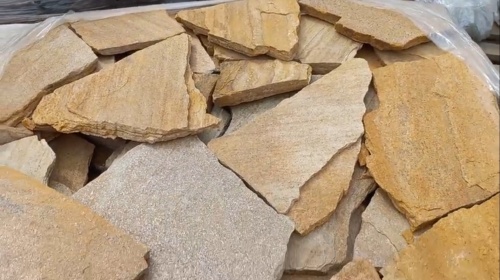 Плитняк златолит жёлтый для цоколя купить в Тюмени