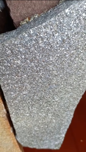 Плитняк златолит серебристый для цоколя, отмостки купить в Тюмени