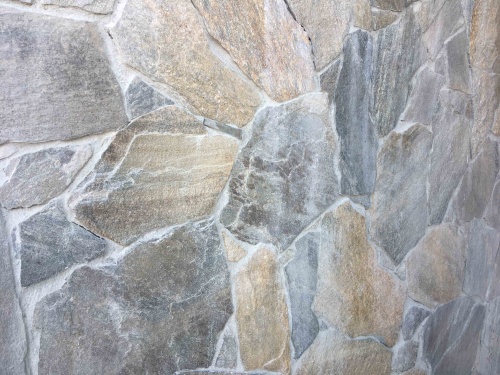 Плитняк златолит Уральский  для фасада купить в Тюмени